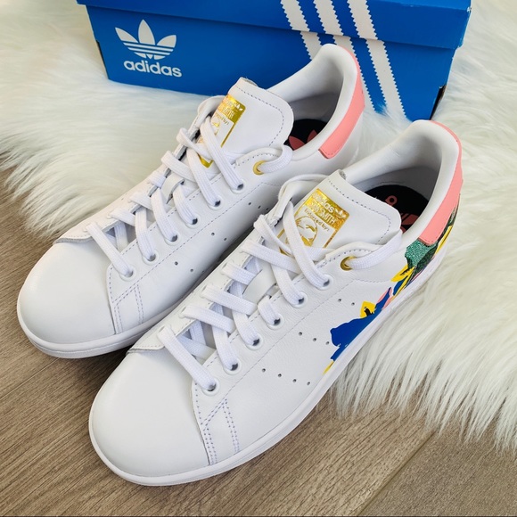 NWT Adidas Stan Smith Women’s Shoes - Picture 2 of 11